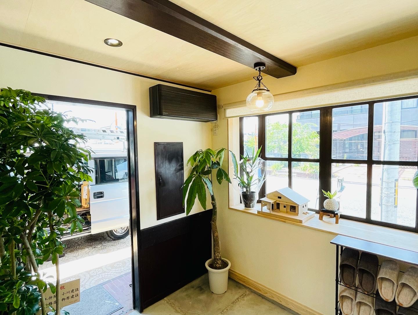 幕山台　池田住建様　新事務所エアコン取付